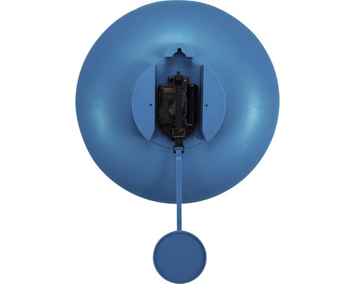 Rückseite einer Pendeluhr zur Wandmontage