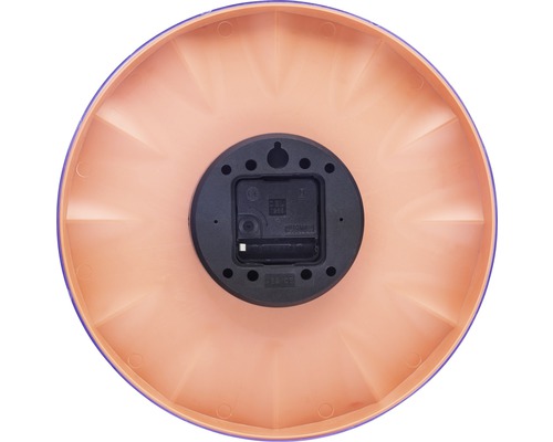 Dos d''une horloge murale avec mécanisme