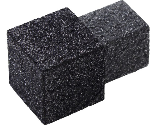 Deux cubes en mousse noire