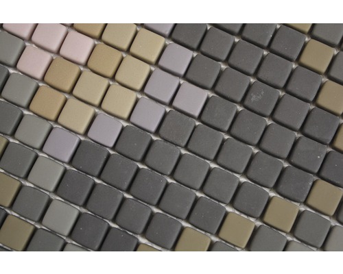 Carreaux de mosaïque dans différentes nuances de gris
