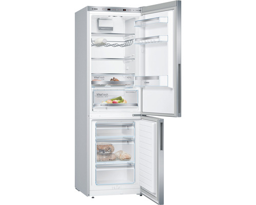Réfrigérateur-congélateur Bosch ouvert avec fonctions VitaFresh et BigBox