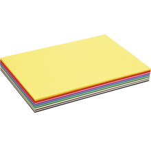 Pile de papier coloré