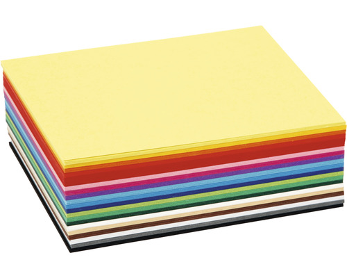 Stapel farbiges Papier