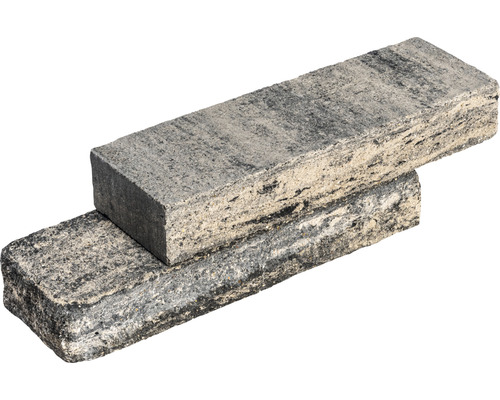 Deux pavés en béton