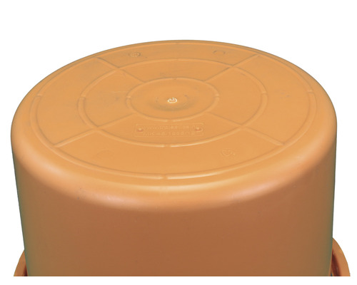 Dessous d''un seau en plastique avec des cercles concentriques