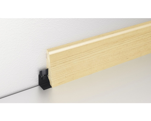 Plinthe en bois avec clips de fixation au mur et au sol