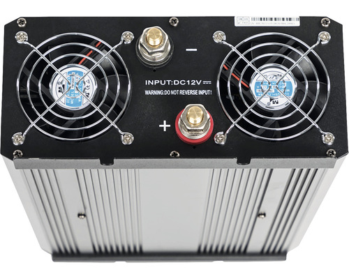 Spannungswandler mit zwei Lüftern und Anschlüssen für Gleichstrom