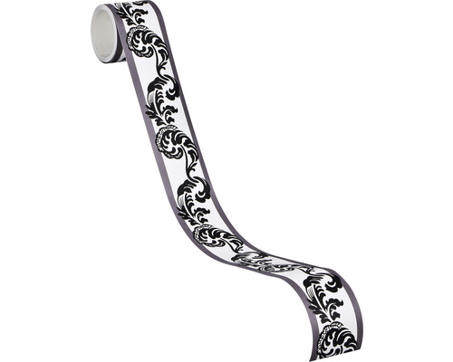 Bordure avec motif floral sur un rouleau