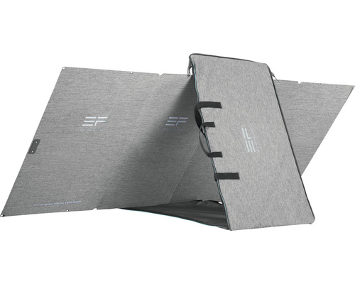 Logo EcoFlow sur une installation solaire portable avec sac de transport