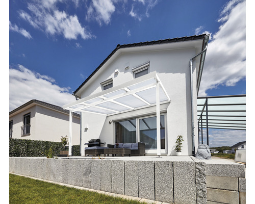 Terrasse avec auvent de terrasse sur maison