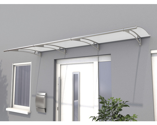 Vordach aus Metall und Kunststoff über einer Haustür