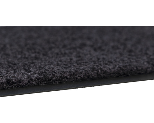 Gros plan d''un paillasson anthracite
