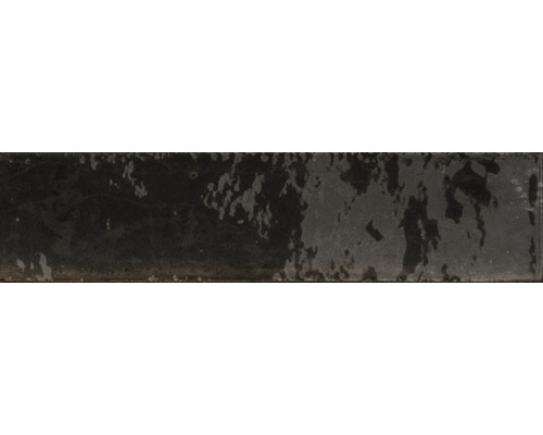 Dunkle Wandfliese mit strukturierter Oberfläche