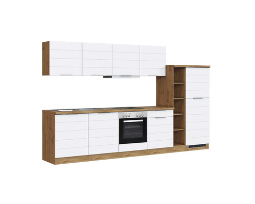 Moderne Küche mit Ober- und Unterschränken sowie Elektrogeräten.