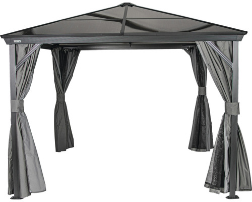 Pavillon mit Vorhängen für den Aussenbereich