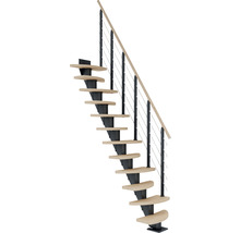 Treppe mit Metallrahmen und Holzstufen