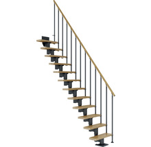 Escalier gain de place avec marches en bois et garde-corps à barreaux métalliques