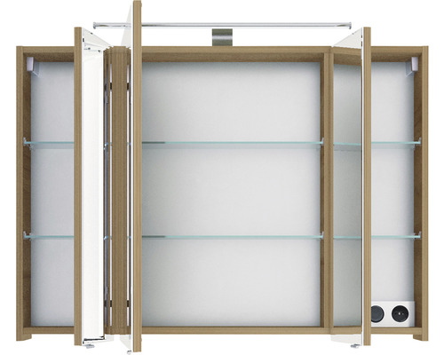 Armoire de toilette ouverte avec étagères en verre et éclairage