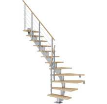 Spindeltreppe mit Holzstufen, Metallgeländer und Handlauf aus Holz