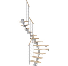 Wendeltreppe mit Holzstufen und Metallgeländer