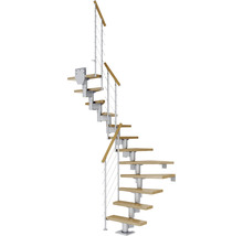 Wendeltreppe mit Holzstufen und Metallgeländer