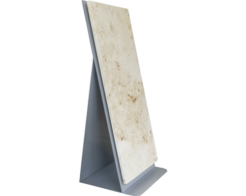 Échantillon de carreaux en marbre sur un présentoir