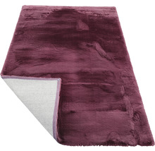Tapis rectangulaire avec surface en fausse fourrure