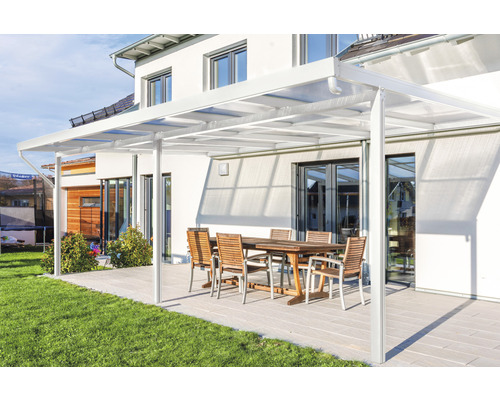 Toiture pour terrasse gutta Premium acrylique transparent 611 x 306 cm blanc Auvent de terrasse avec table et chaises dans le jardin