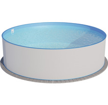 Piscine ronde remplie d''eau