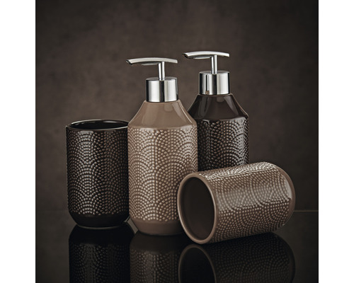 Set de salle de bain avec distributeurs de savon et gobelets à brosses à dents