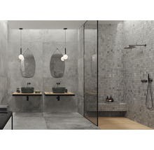 Salle de bains moderne avec carrelage gris, lavabos, miroirs et cabine de douche.