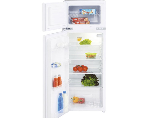 Geöffneter Kühlschrank mit Lebensmitteln