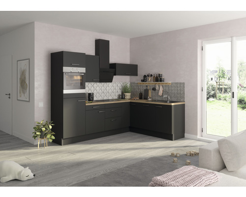 Moderne Küche mit schwarzen Schränken, Spüle, Herd und Dunstabzugshaube