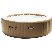 Aufblasbarer Intex Whirlpool mit Wasser gefüllt