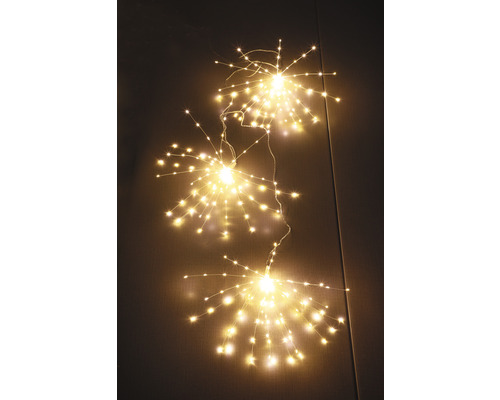 Guirlande lumineuse avec plusieurs lumières LED disposées en forme d''étoile