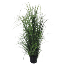 Künstliches Ziergras im Topf