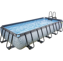 Piscine rectangulaire avec échelle pour le jardin