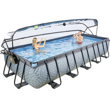 Piscine tubulaire rectangulaire avec toit et motif