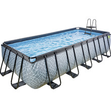 Piscine rectangulaire avec échelle pour le jardin
