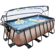 Rechteckiger Rahmenpool mit Überdachung und spielenden Kindern im Wasser