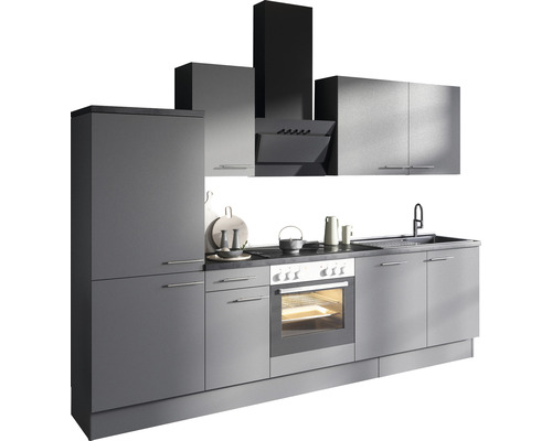 Graue Küchenzeile mit Spüle, Herd, Ofen und Dunstabzugshaube