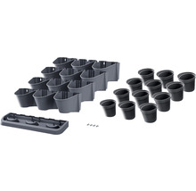 Jardin vertical avec pots de fleurs et accessoires