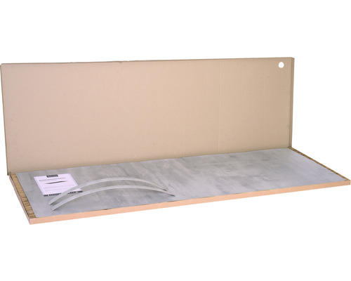 Lavabo emballé avec matériel de montage dans un carton