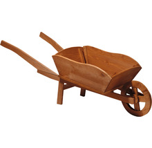 Brouette en bois pour le jardin