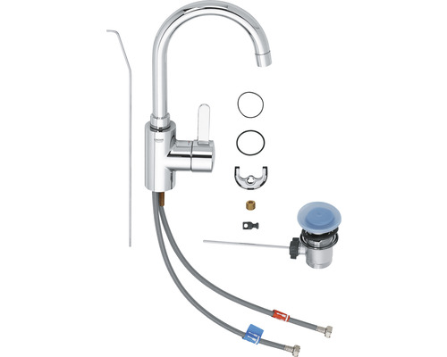 Küchenarmatur aus Metall mit Zubehör