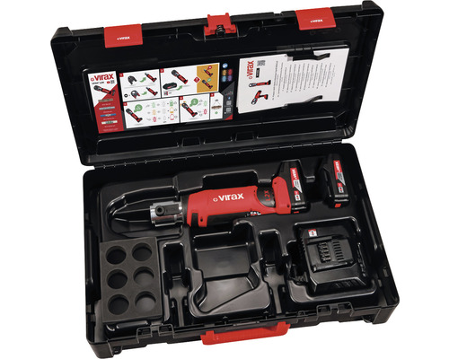 Presszange im Werkzeugkoffer mit Akku und Ladegerät