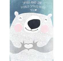 Illustration d''un ours avec des mains en forme de cœur et l''inscription Smile and the world smiles with you.