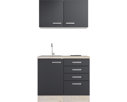 Cuisine équipée avec évier, meubles bas et meubles hauts