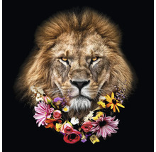 Löwenkopf mit Blumenschmuck