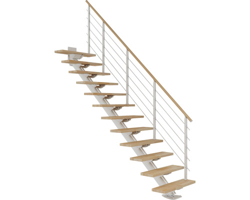 Treppe mit Holzstufen, Geländer und Stahlseilen